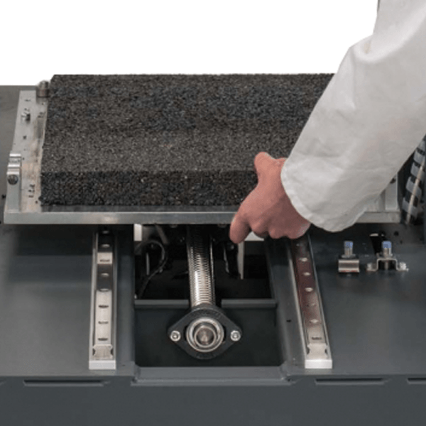 Advanced asphalt slab roller compactor ball screw system